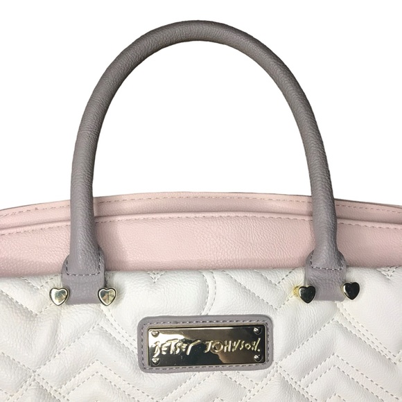 RARE Quilted Betsy Johnson Heart Purse Bag - Picture 2 of 5